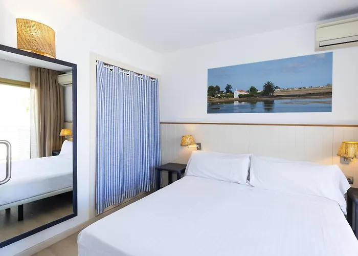 Acacias Apartamentos Salou